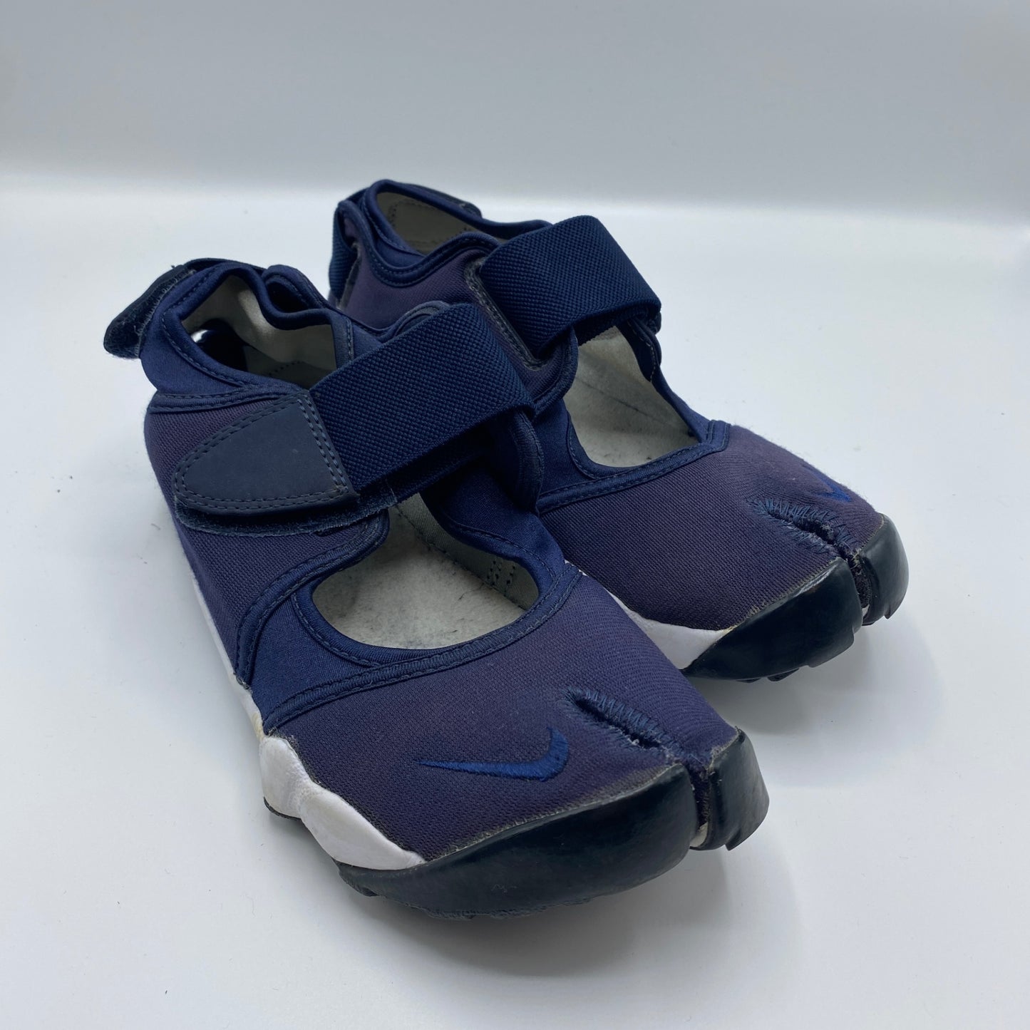 NIKE エアリフト レディーズ 24㎝ 紺系【中古】