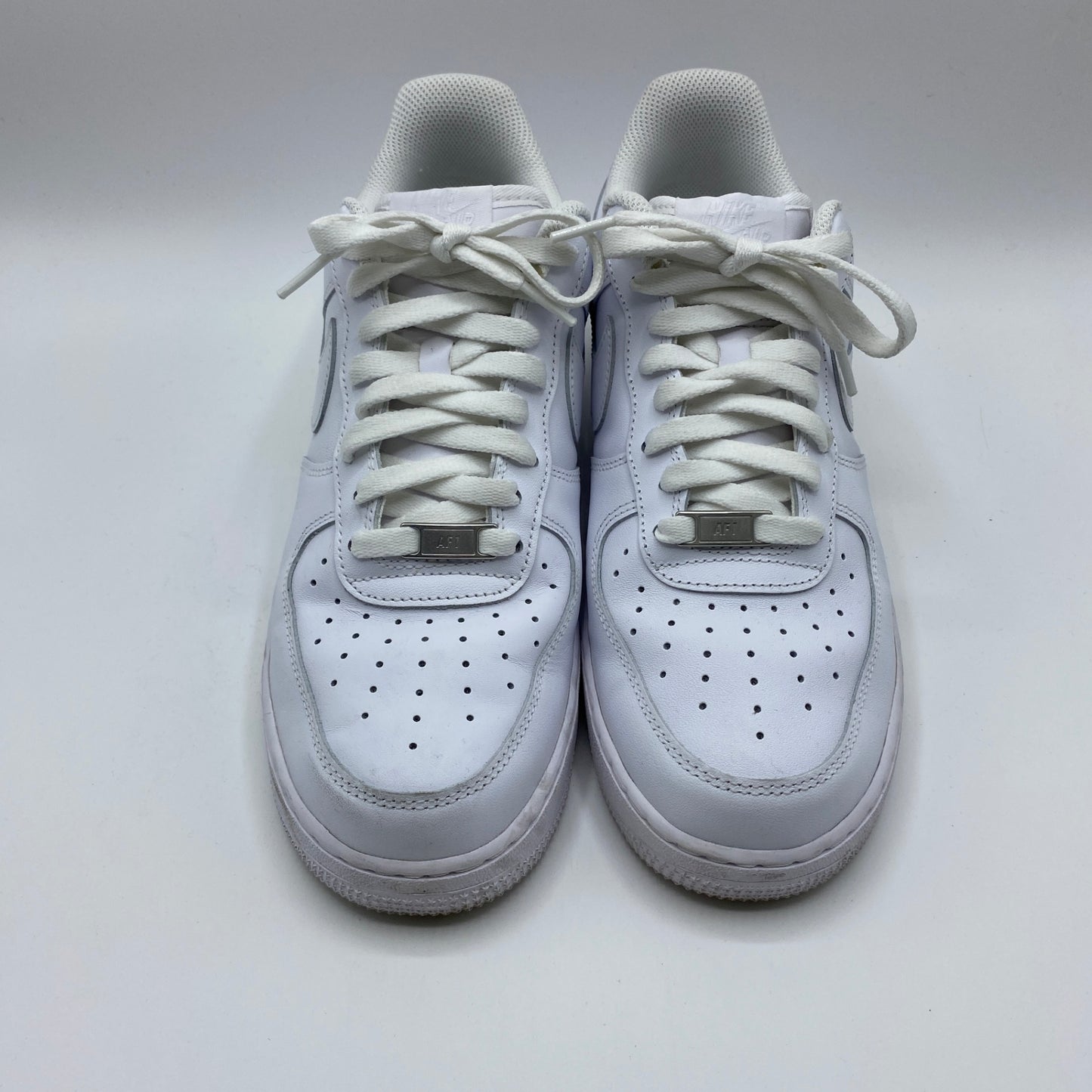 NIKE AIR FORCE 1 LOW スニーカー メンズ 28cm 白系【中古】