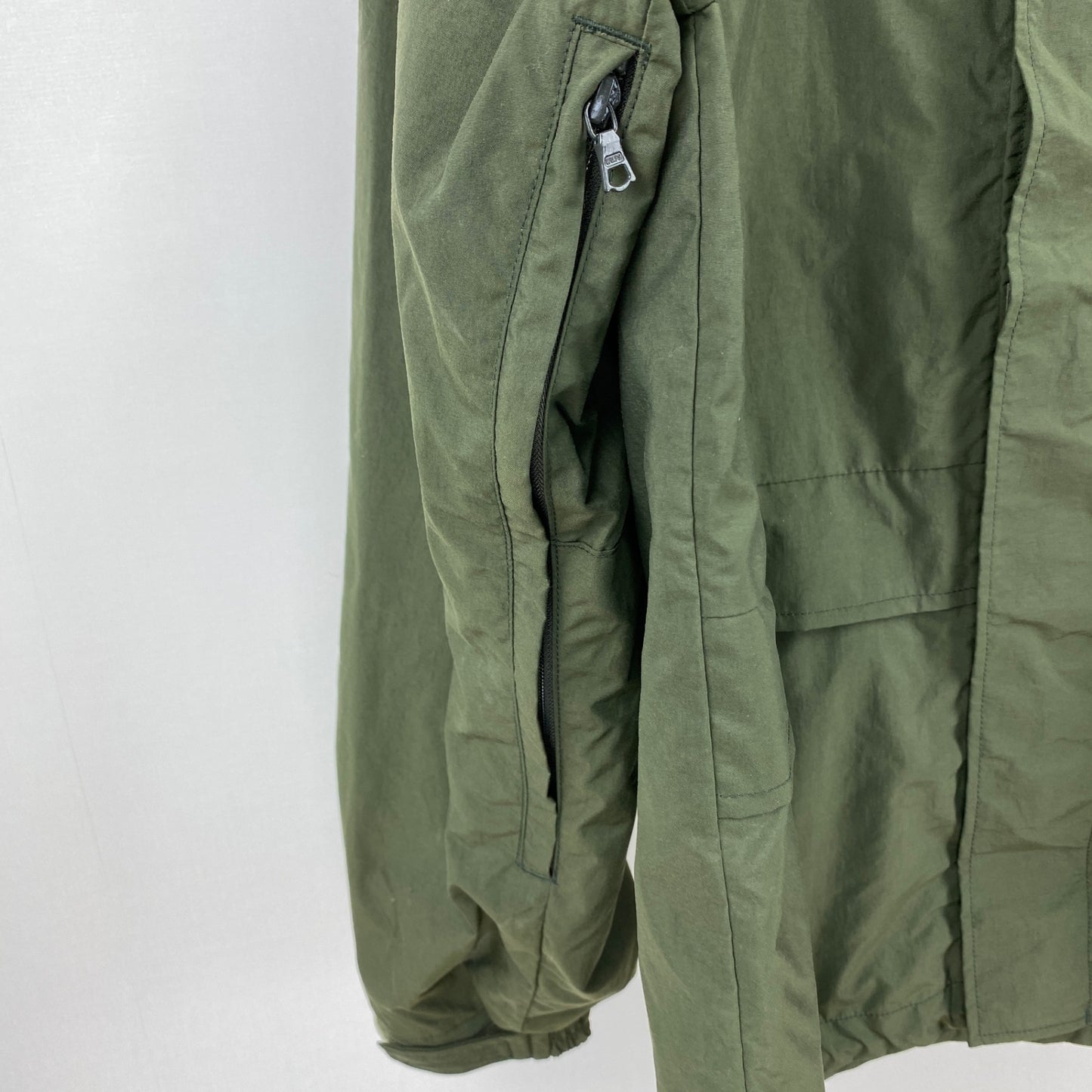 Wtaps ナイロンマウンテンパーカー メンズ L 緑系【中古】