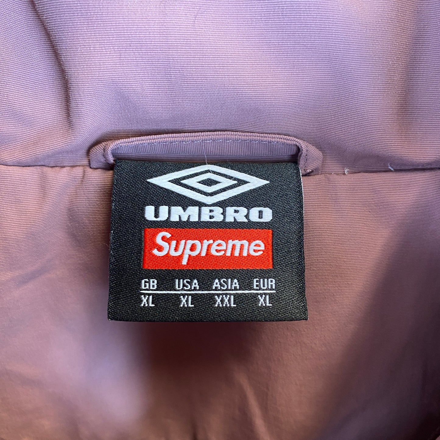 SUPREME ナイロンブルゾン メンズ XL 紫系【中古】