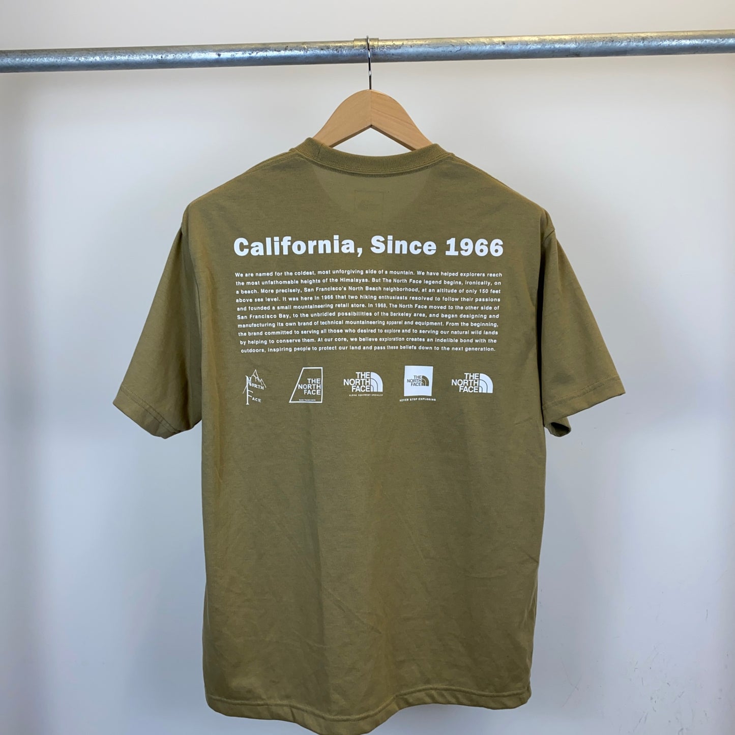 THE NORTH FACE 半袖Tシャツ メンズ L ベージュ系【中古】