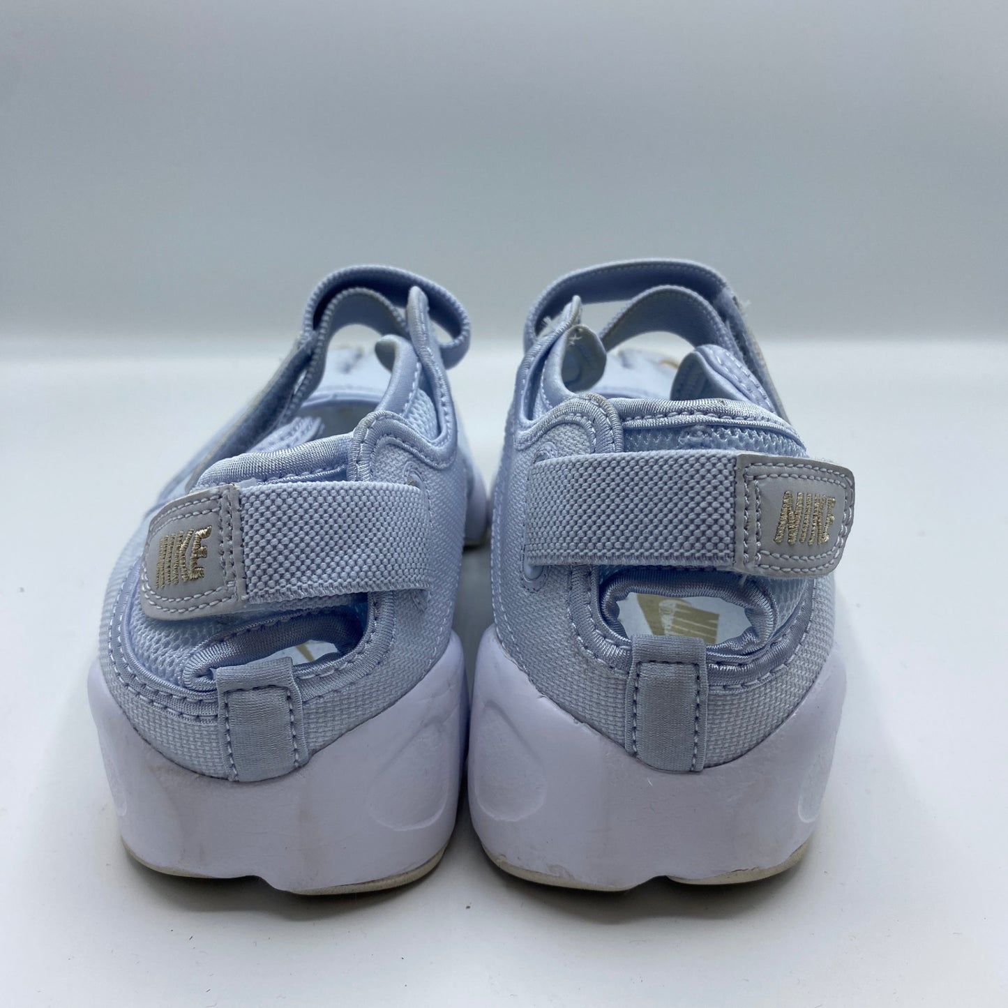 NIKE エアリフト レディーズ 24cm 白系【中古】