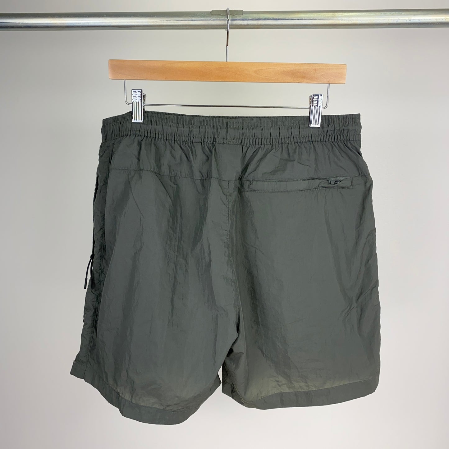 KITH ナイロンショーツ メンズ L 緑系【中古】