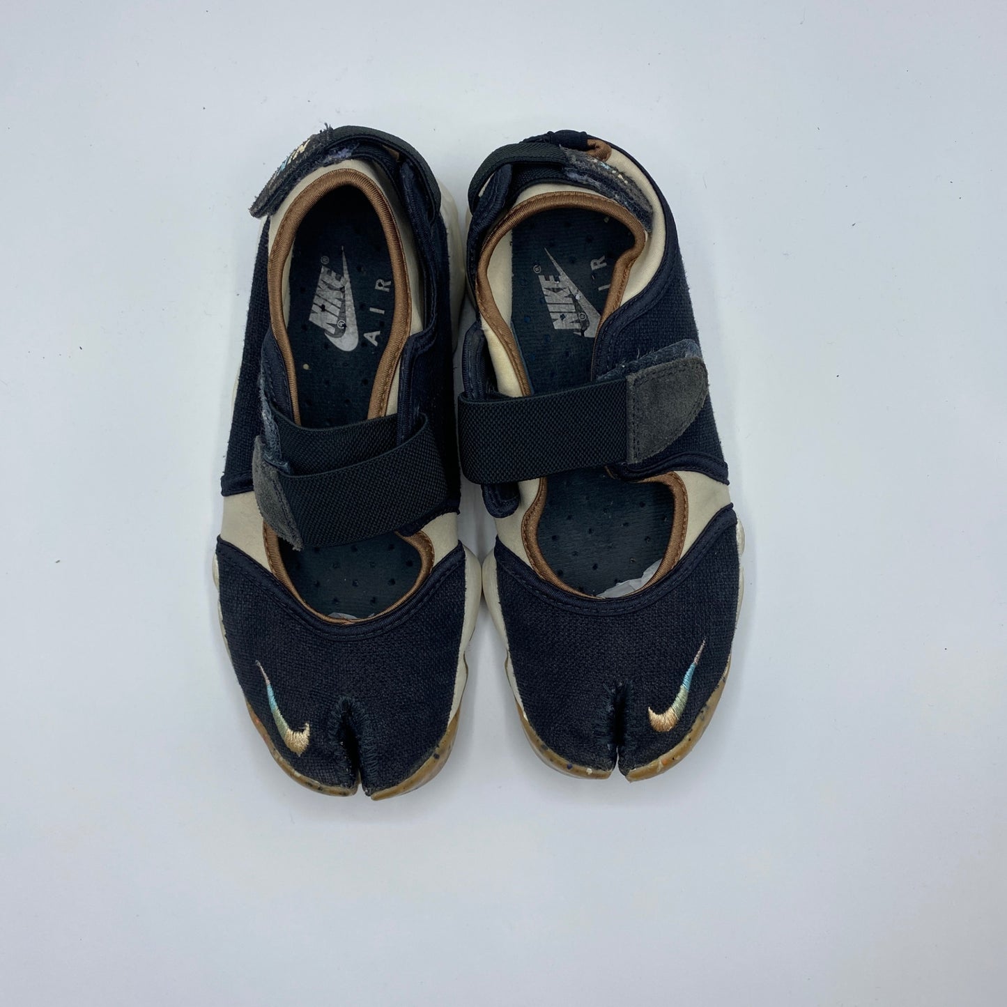 NIKE エアリフト レディーズ 24cm 黒系【中古】