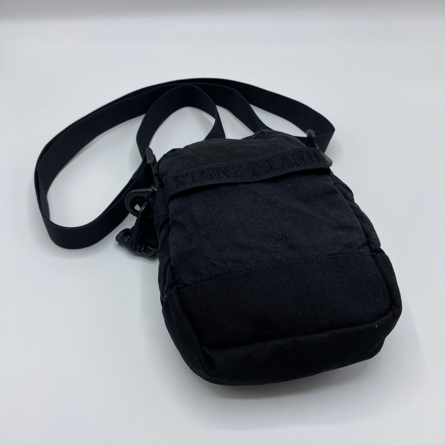 STONE ISLAND ショルダーポーチ メンズ F 黒系【中古】