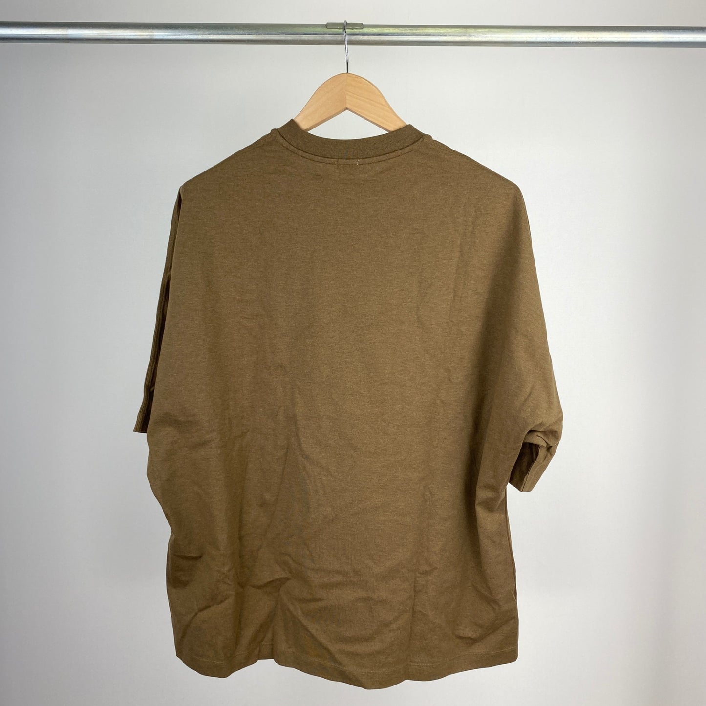 H BEAUTY & YOUTH 半袖Tシャツ メンズ L カーキ系【中古】