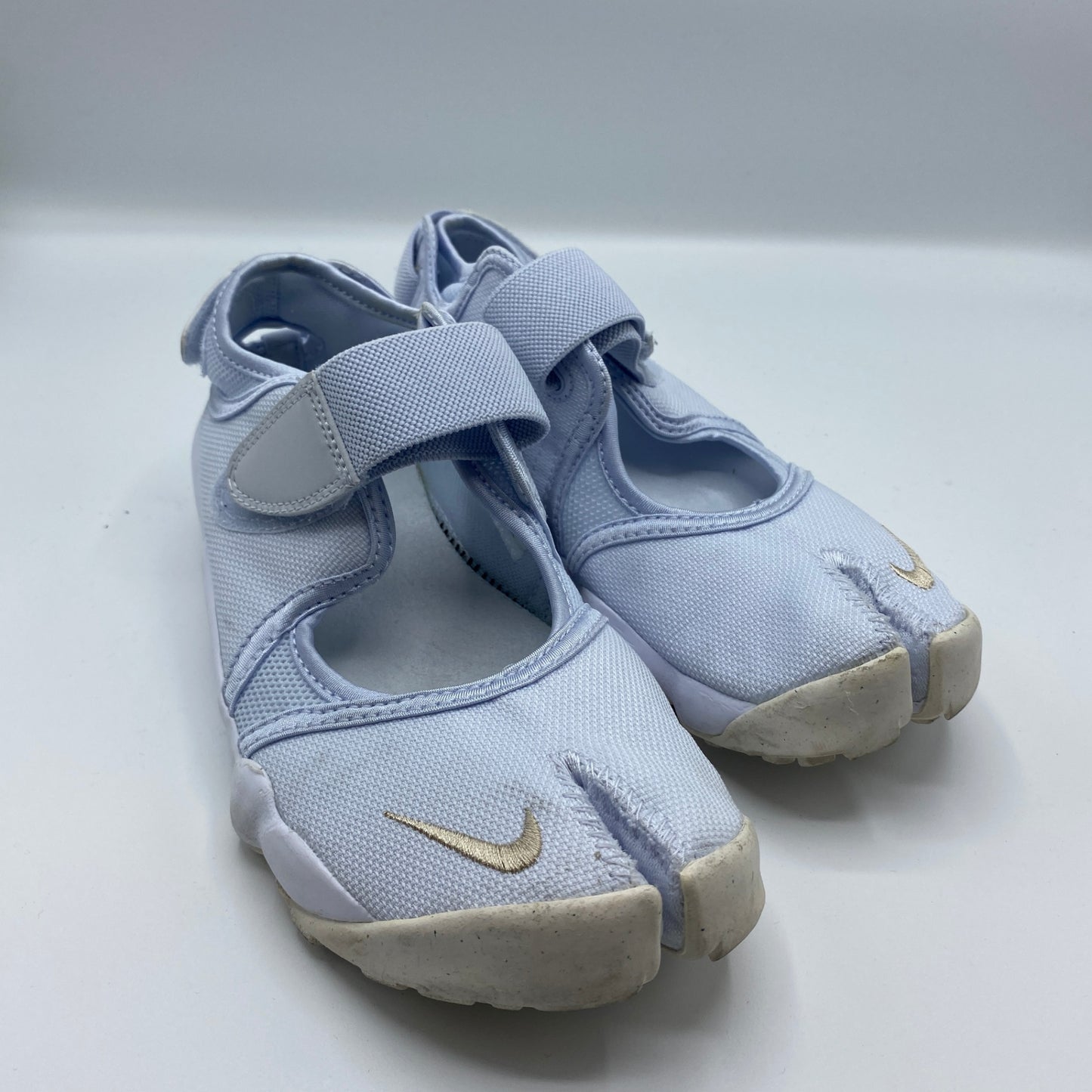 NIKE エアリフト レディーズ 24cm 白系【中古】
