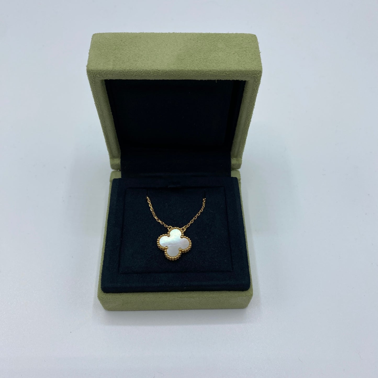 Van Cleef & Arpels ネックレス レディーズ F ゴールド系【中古】