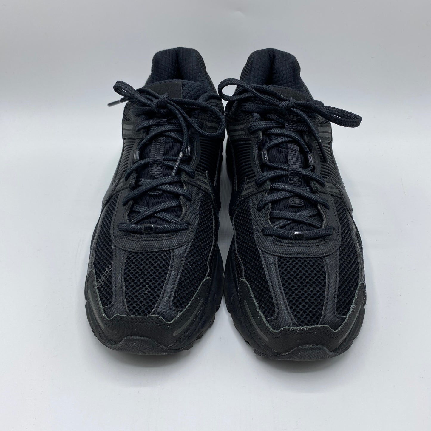 NIKE ZOOM VOMERO 5 スニーカー メンズ 28cm 黒系【中古】