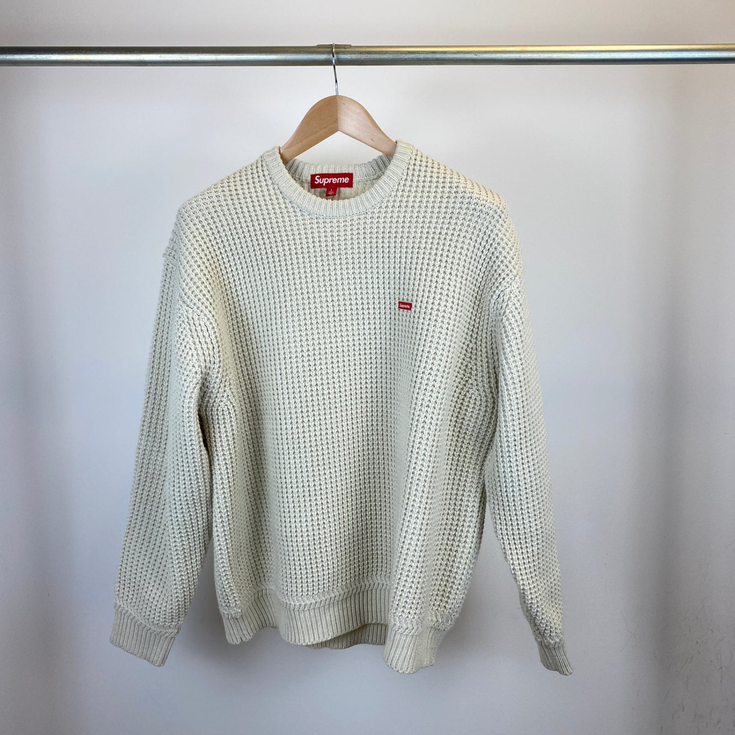 SUPREME waffle small box sweater メンズ L 白系【中古】