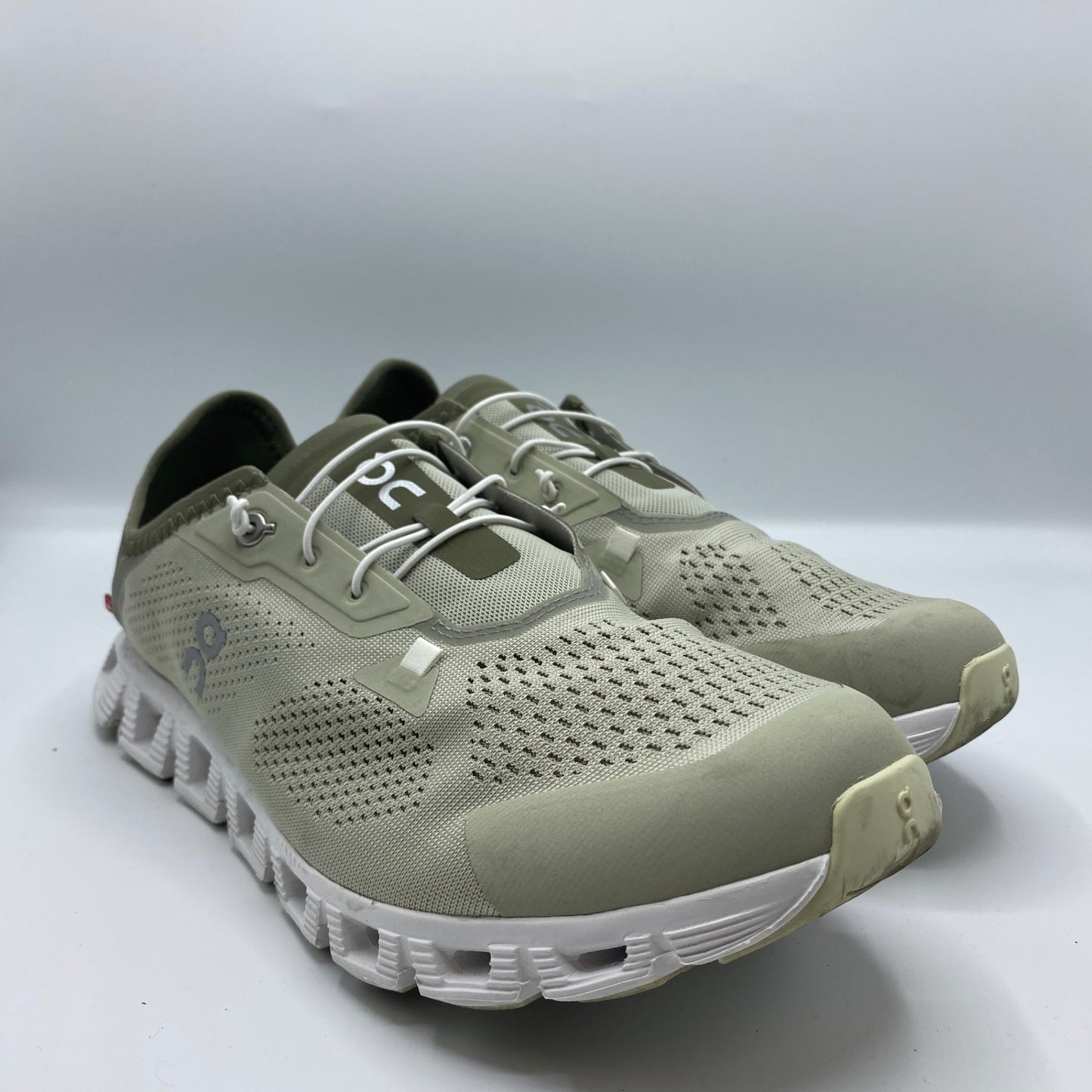 on ランニングシューズ メンズ 28㎝【中古】