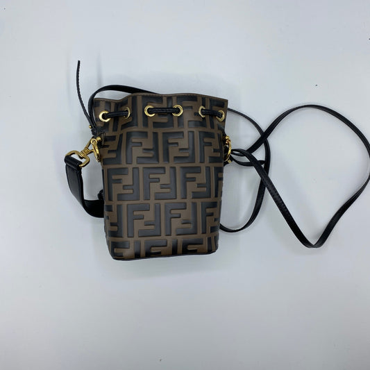 FENDI ショルダーバッグ モン トレゾール レディーズ F 茶系【中古】