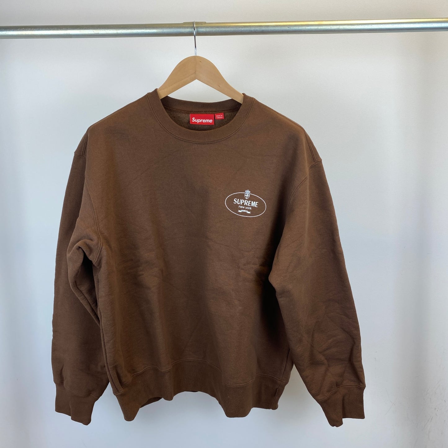 SUPREME crest crewneck メンズ L 茶系【中古】