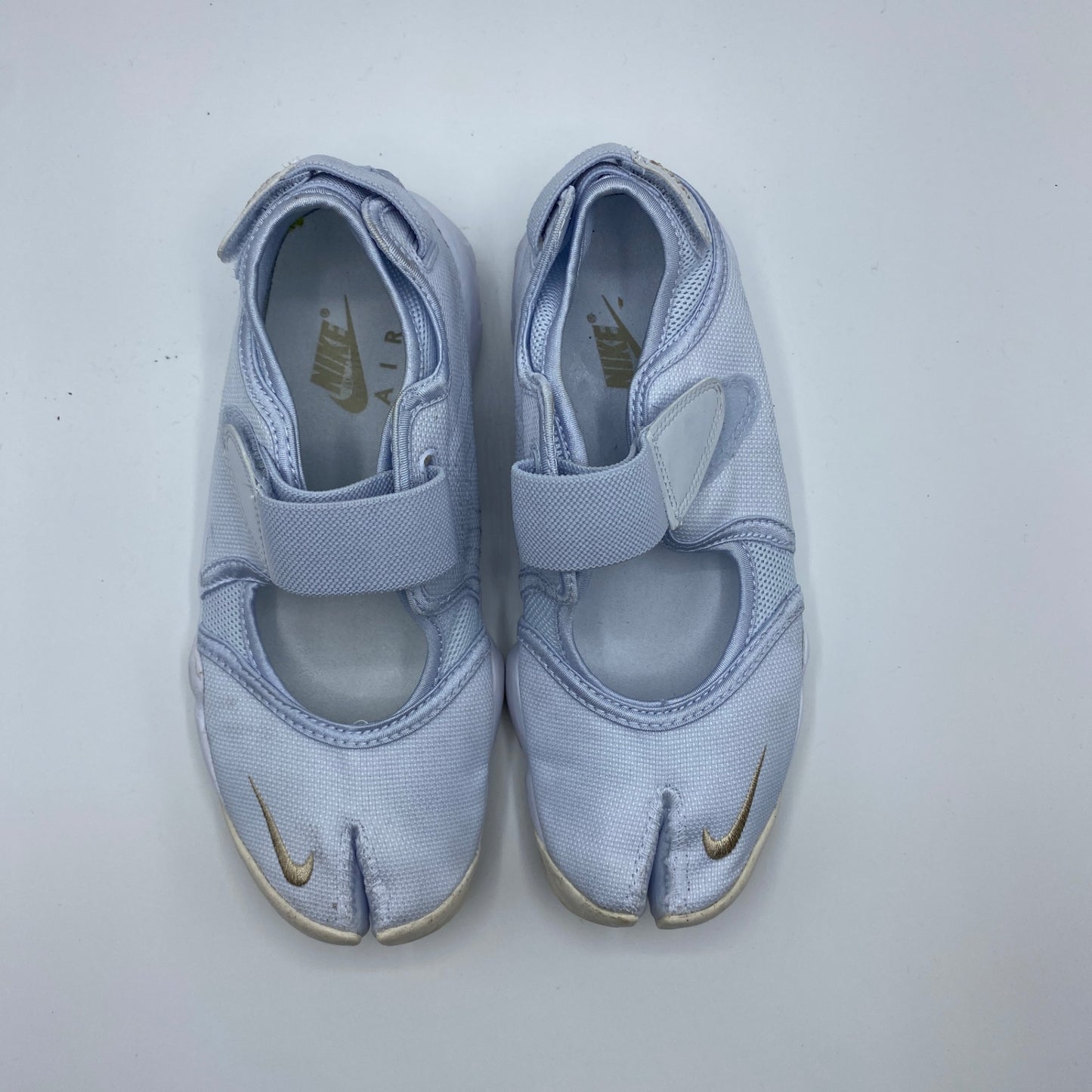 NIKE エアリフト レディーズ 24cm 白系【中古】