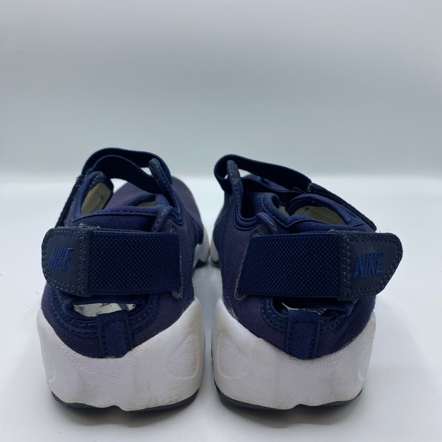 NIKE エアリフト レディーズ 24㎝ 紺系【中古】