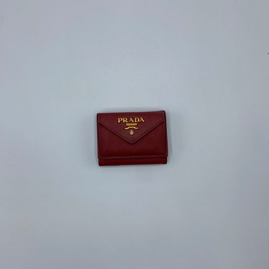 PRADA 財布 レディーズ F 赤系【中古】