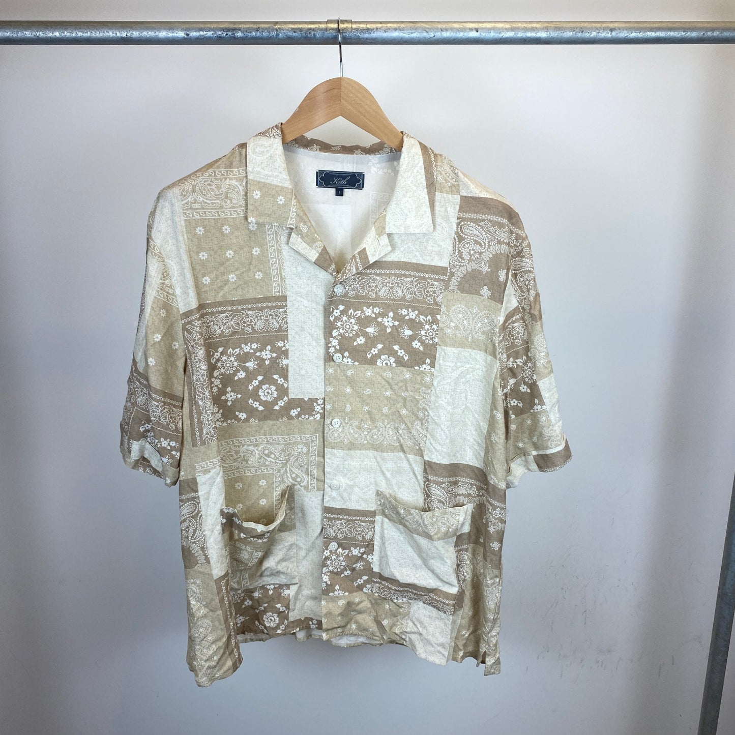 KITH 柄シャツ メンズ L ベージュ系【中古】