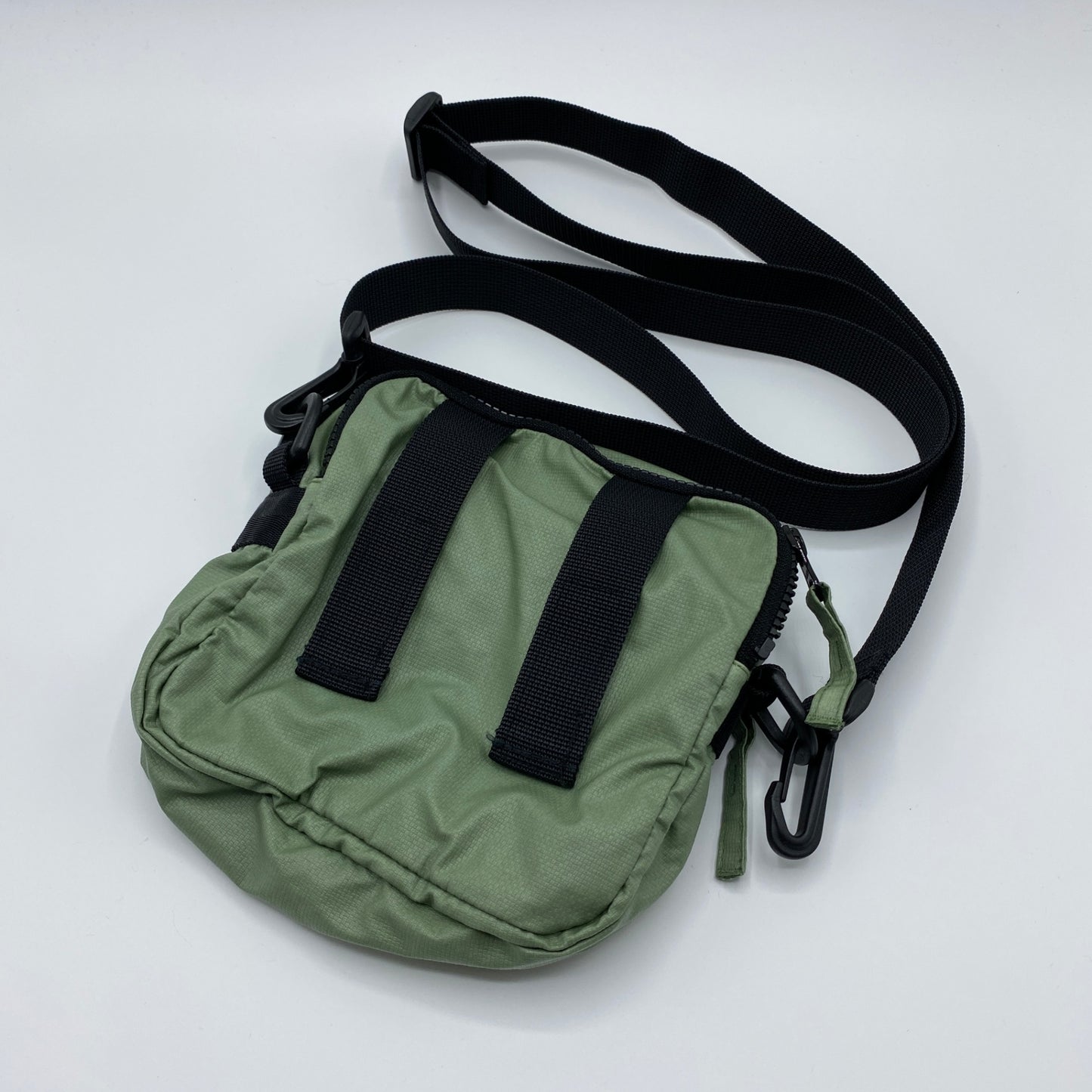 STONE ISLAND ショルダーポーチ メンズ F 緑系【中古】