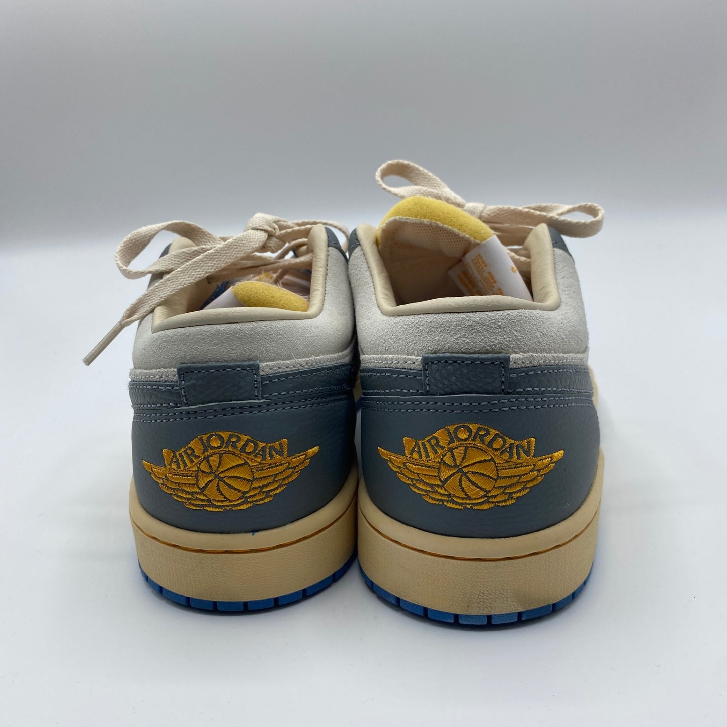 NIKE AIR JORDAN 1 LOW メンズ 28cm 水色系【中古】