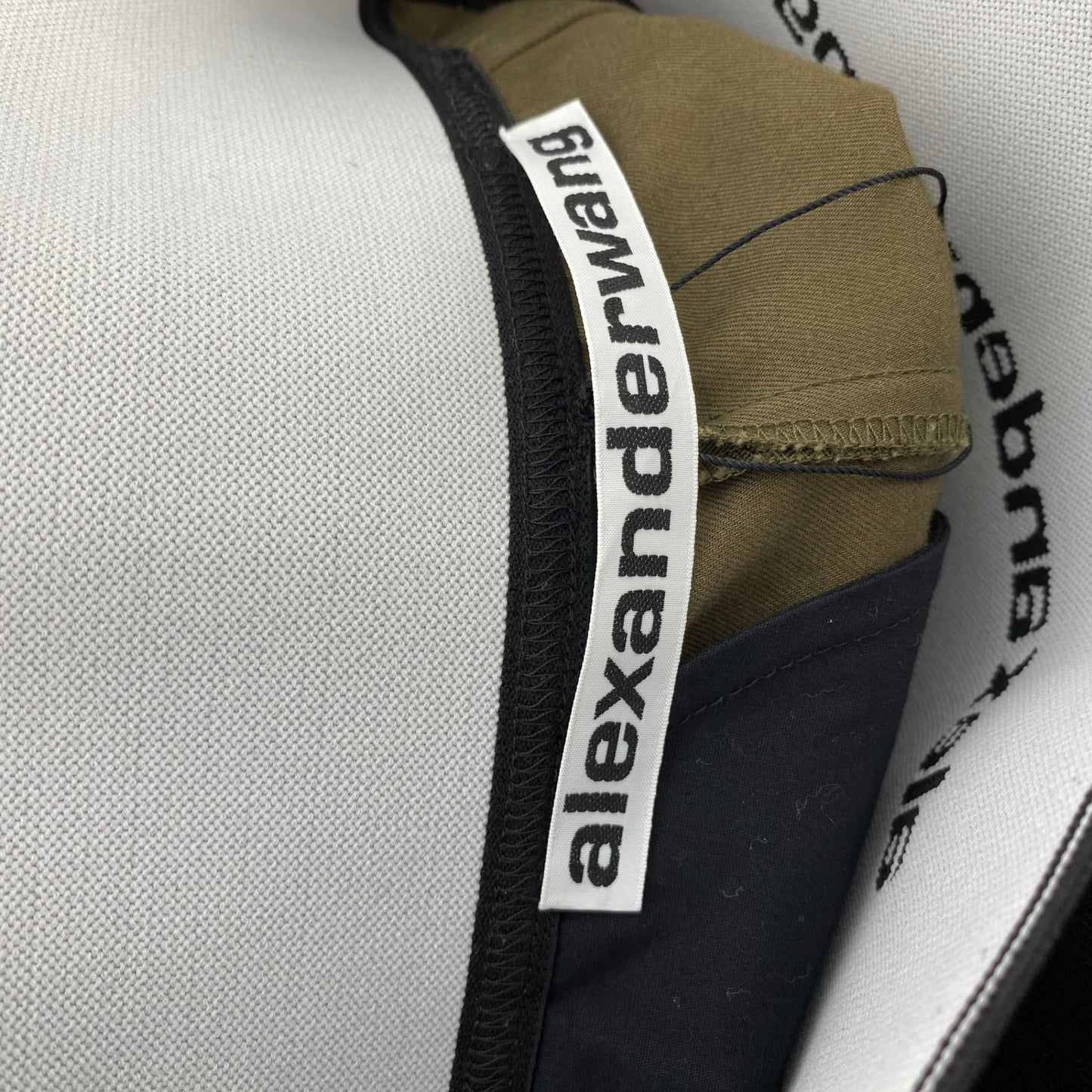 ALEXANDER WANG ショーツ レディーズ M カーキ系【中古】