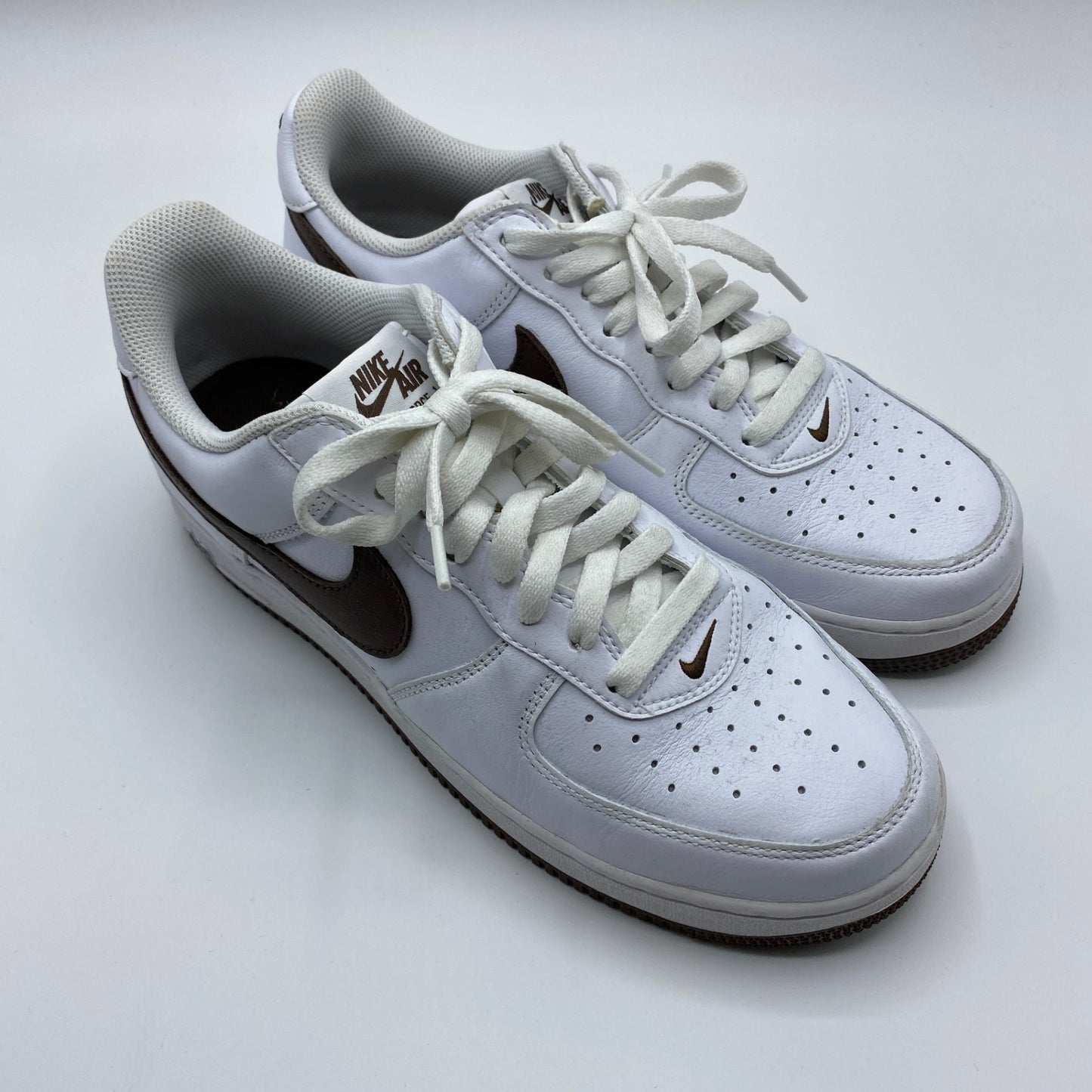 NIKE AIR FORCE 1 スニーカー メンズ 28cm 茶系【中古】