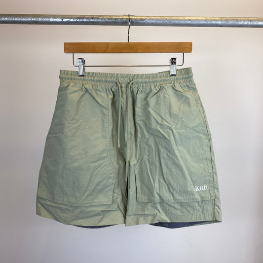 KITH ナイロンショーツ メンズ L 緑系【中古】