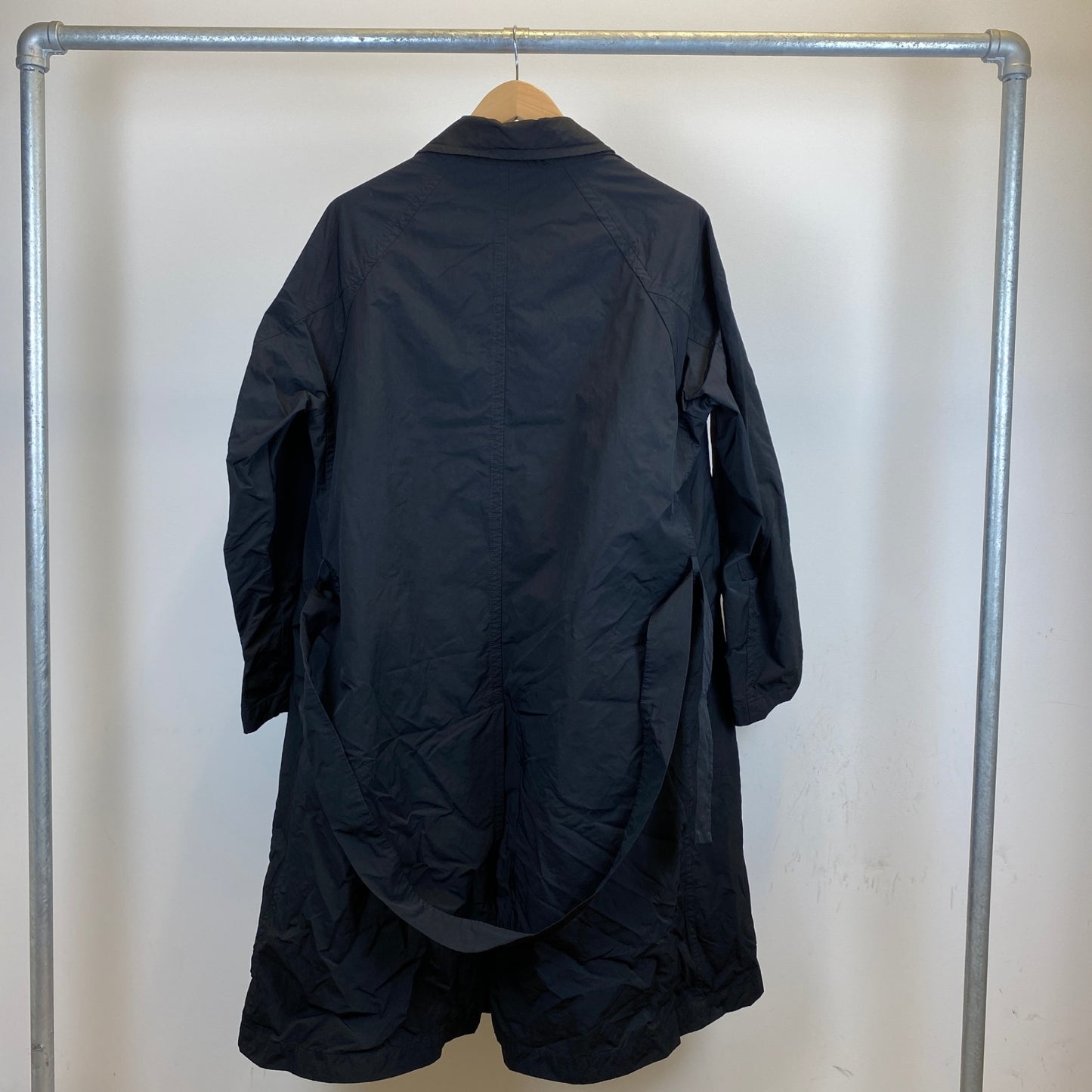 TOMORROW LAND ステンカラーコート メンズ L 黒系【中古】