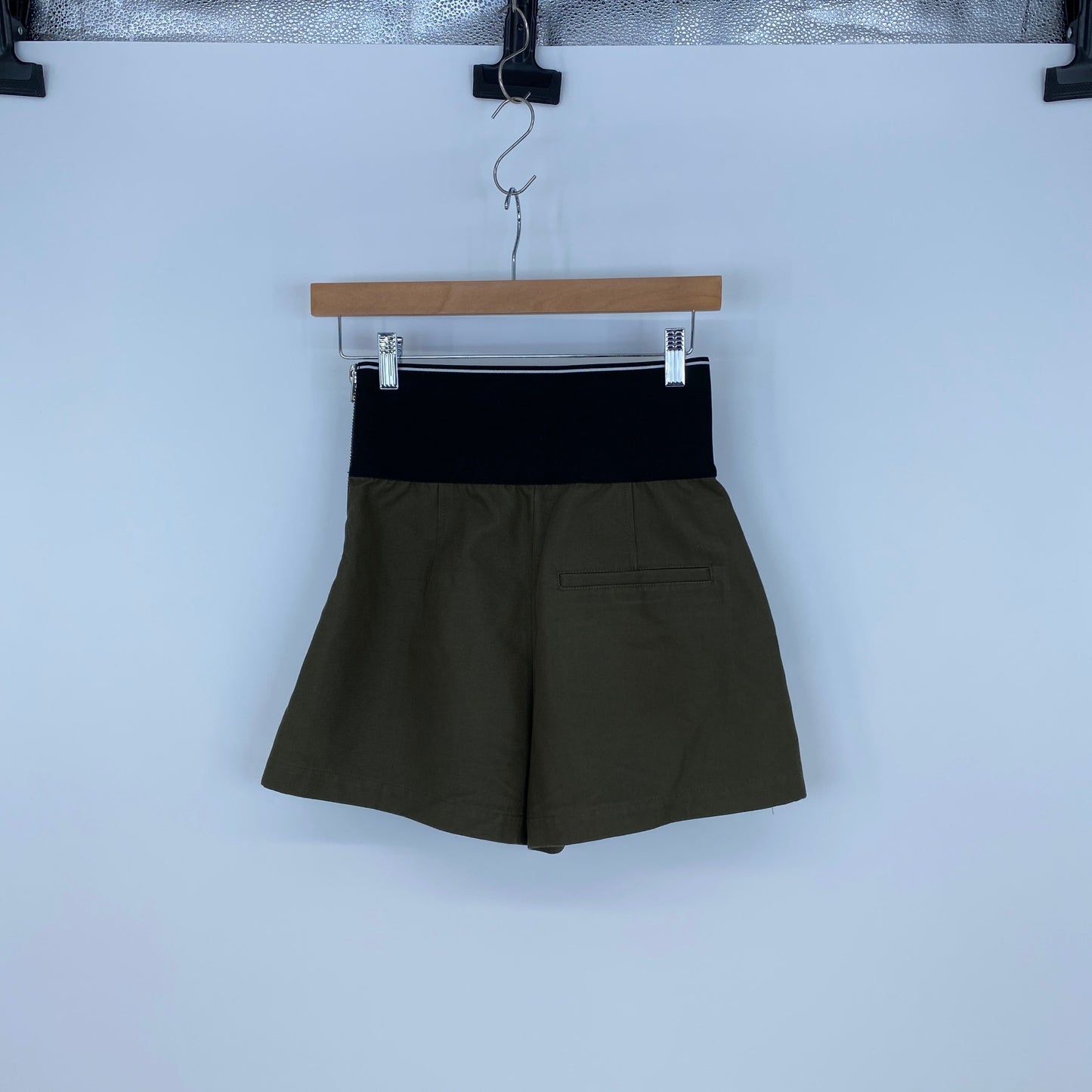 ALEXANDER WANG ショーツ レディーズ M カーキ系【中古】