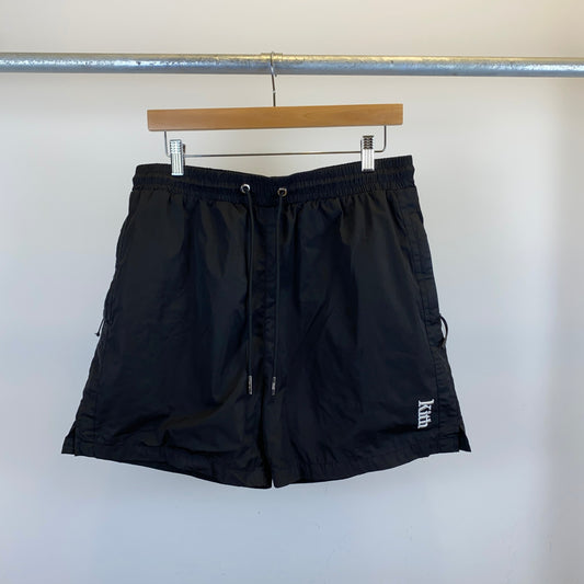 KITH ナイロンショーツ メンズ M 黒系【中古】