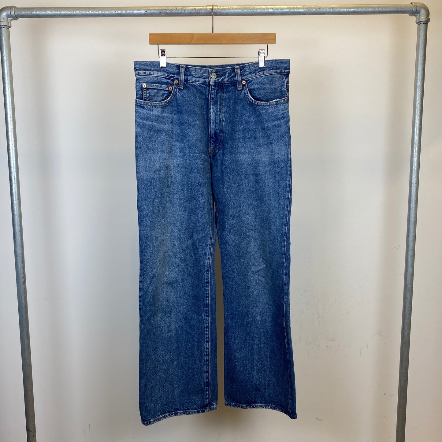 H BEAUTY ＆ YOUTH フレアデニムパンツ メンズ L 青系【中古】