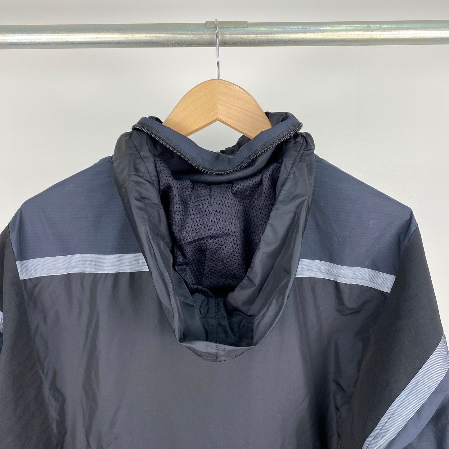 sacai ナイロンブルゾン メンズ L 黒系【中古】