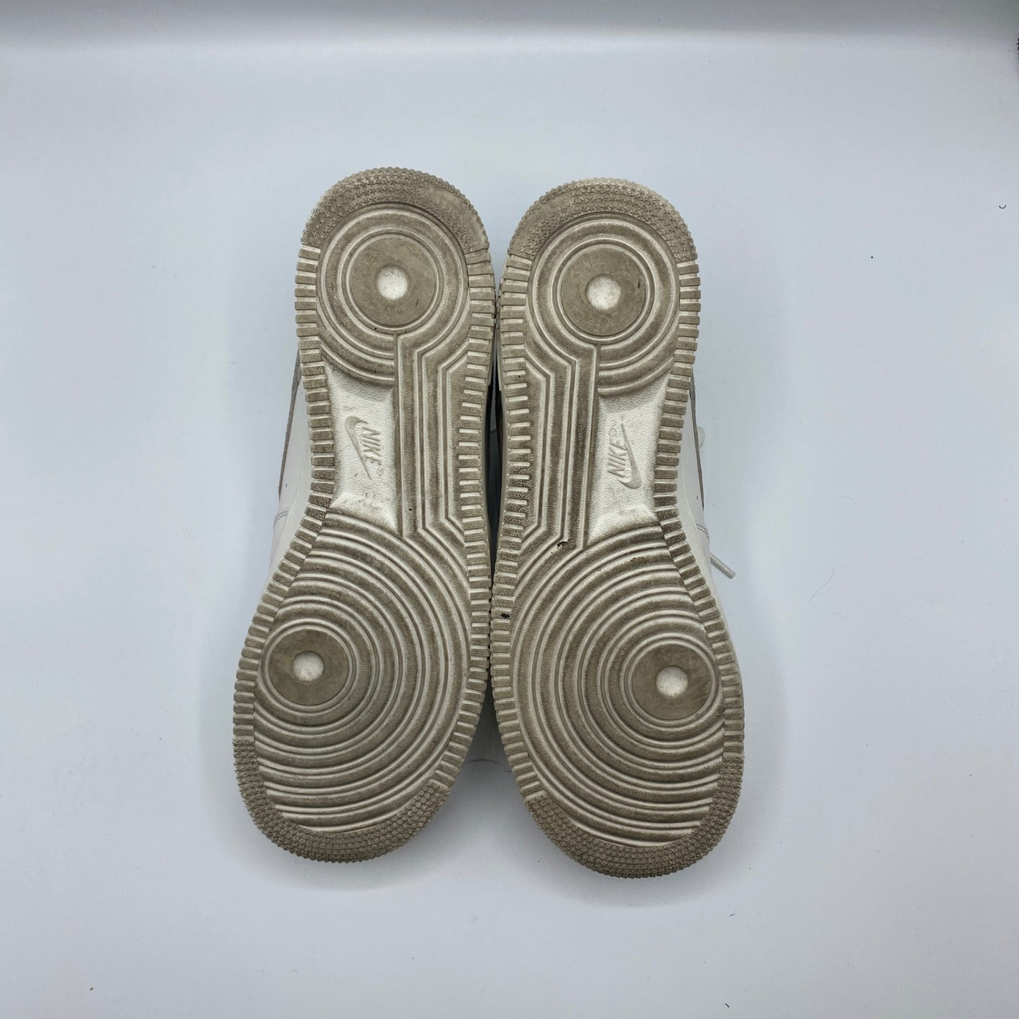 NIKE AIR FORCE 1 メンズ 28.5cm 白系【中古】