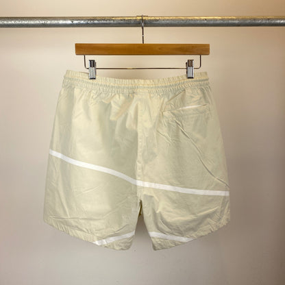 KITH ナイロンショーツ メンズ L 白系【中古】