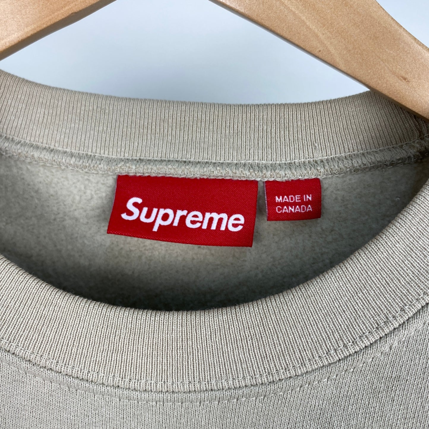 SUPREME クルーネックスウェット メンズ L ベージュ系【中古】