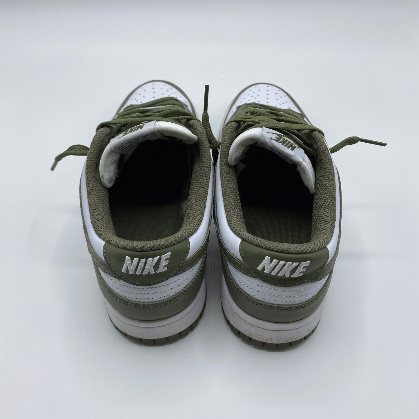 NIKE DUNK LOW スニーカー メンズ 28cm カーキ系【中古】